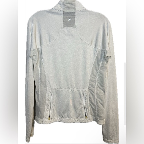 Lululemon Women's Catch Me Air White Jacket Size 6 *Rare* - Picture 2 of 4